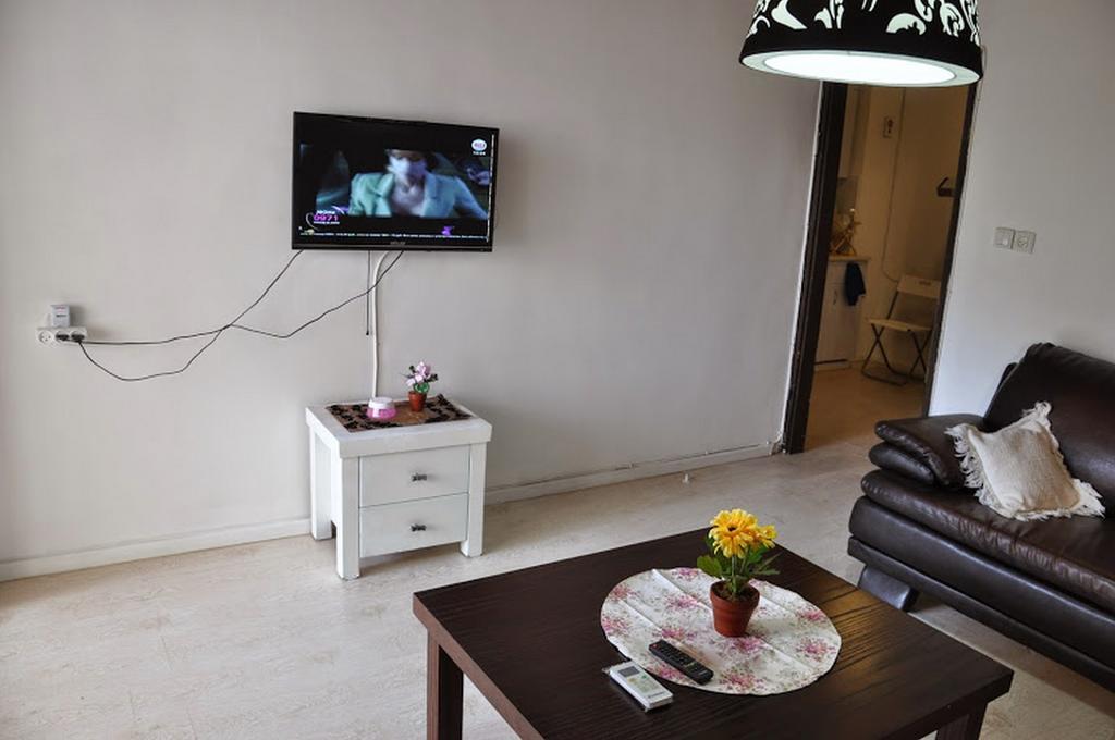 Arendaizrail Balcony Apartment - Hagolan Street Ramat Gan Oda fotoğraf